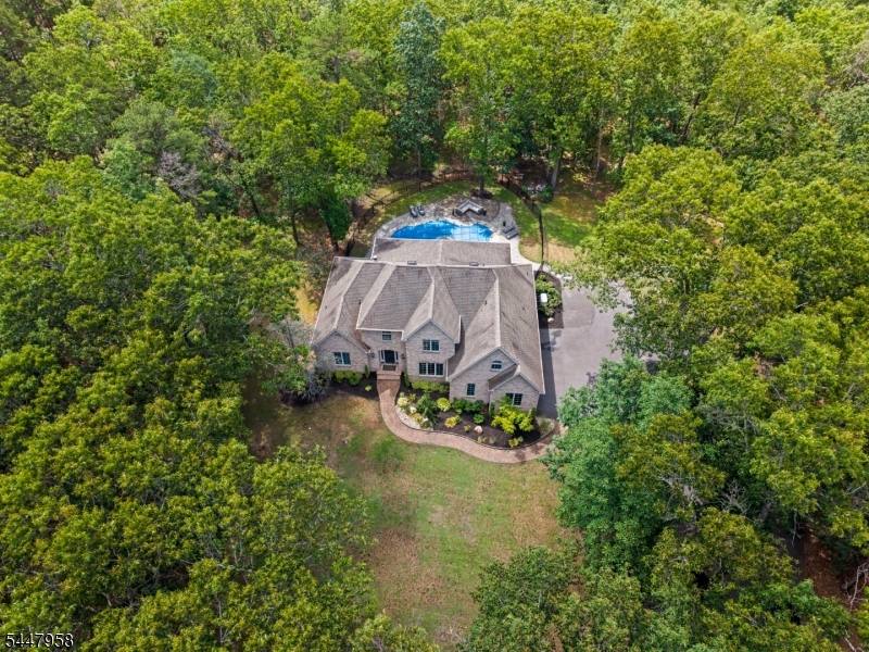 7 Harmony Ct Property Photo 36