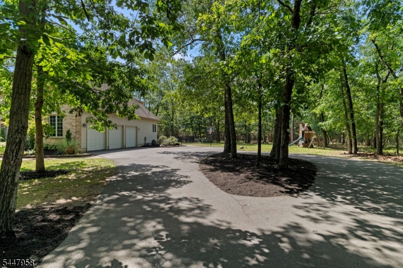 7 Harmony Ct Property Photo 39