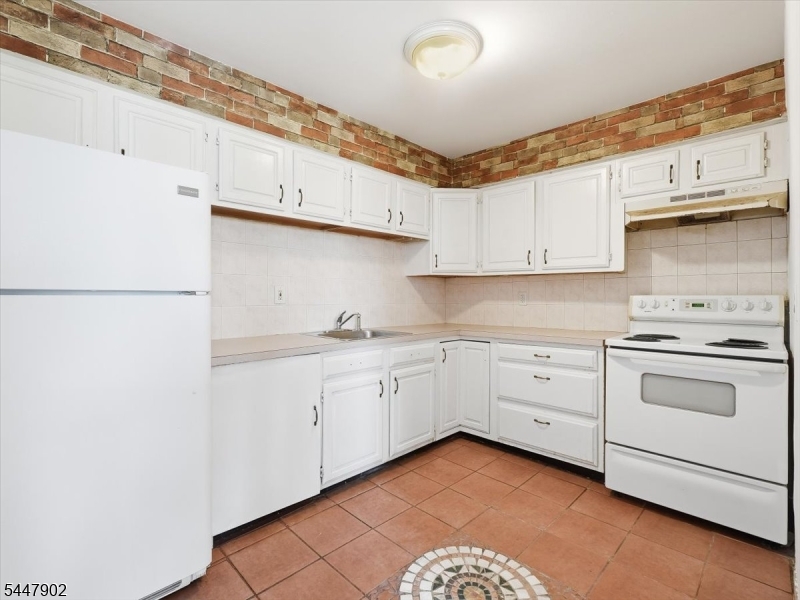 199 Avenue A Property Photo 33