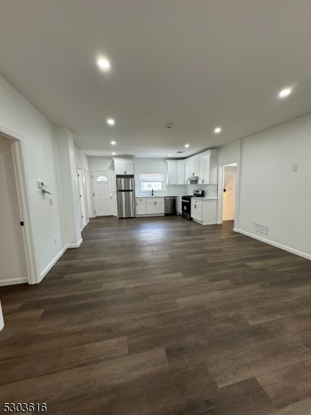 35 Central Ave 1 Property Photo 4
