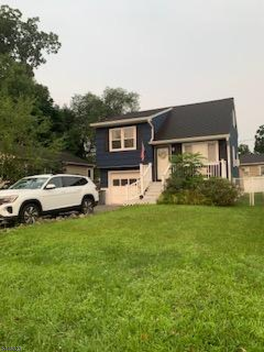 91 Lawrence Rd Property Photo 1