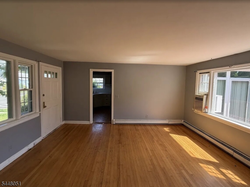 2801 Dewitt Ter Property Photo 4