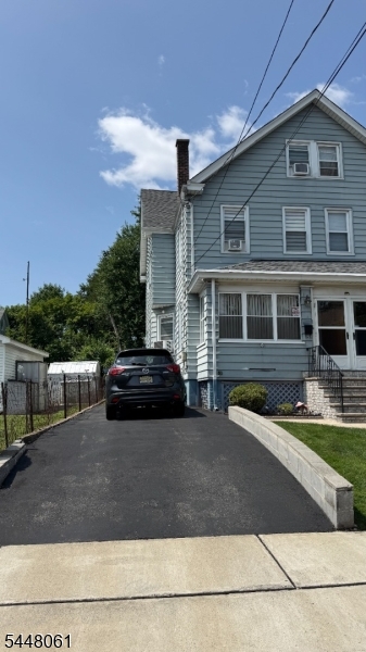 9 Guenther Pl Property Photo 1