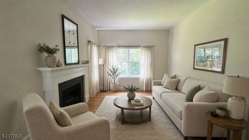 21 Yale Ter Property Photo 3