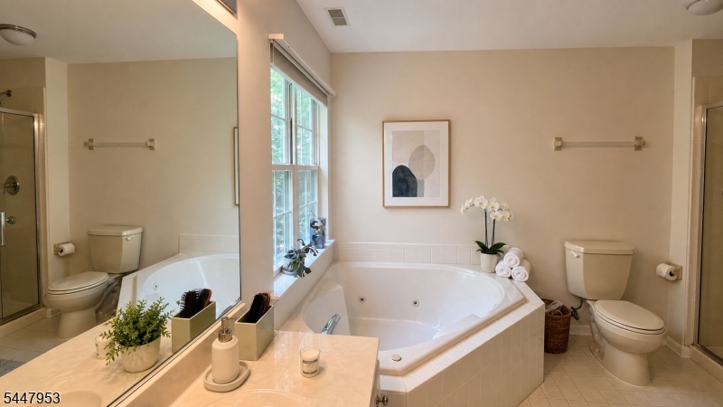 21 Yale Ter Property Photo 11