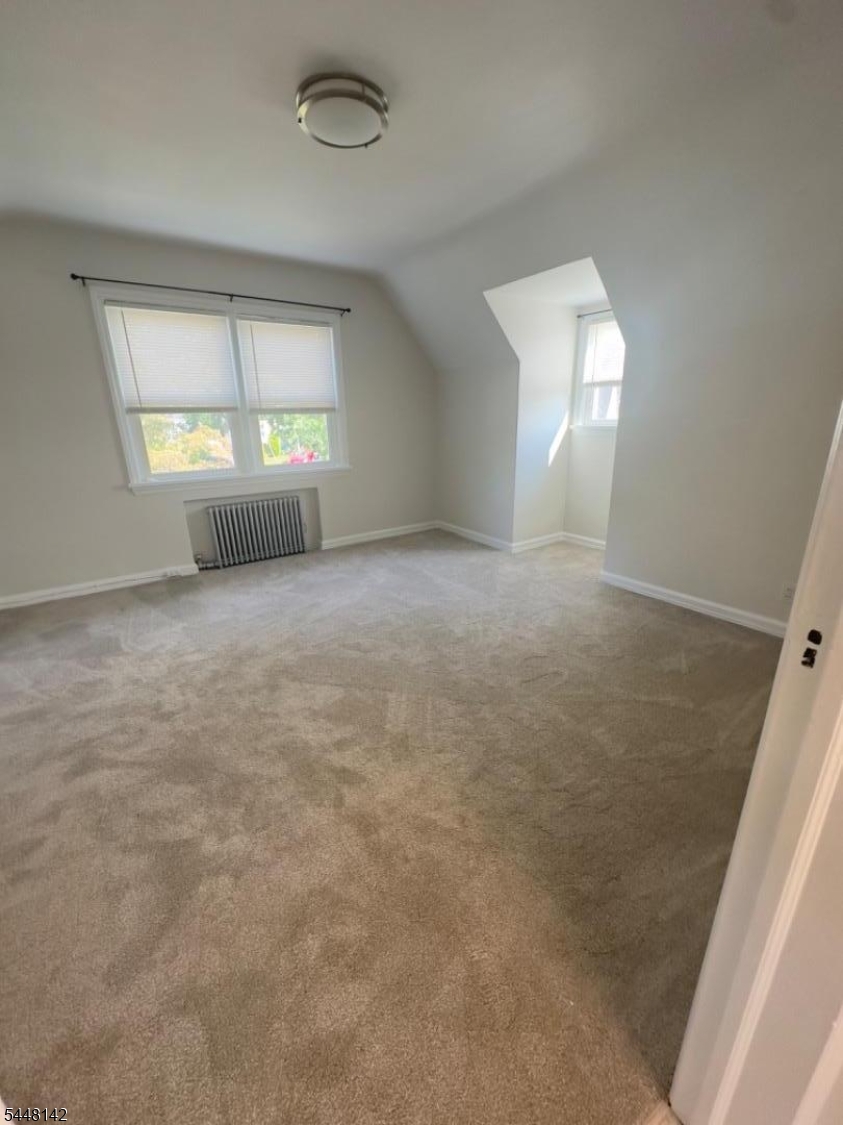 92 Aberdeen Ct Property Photo 6