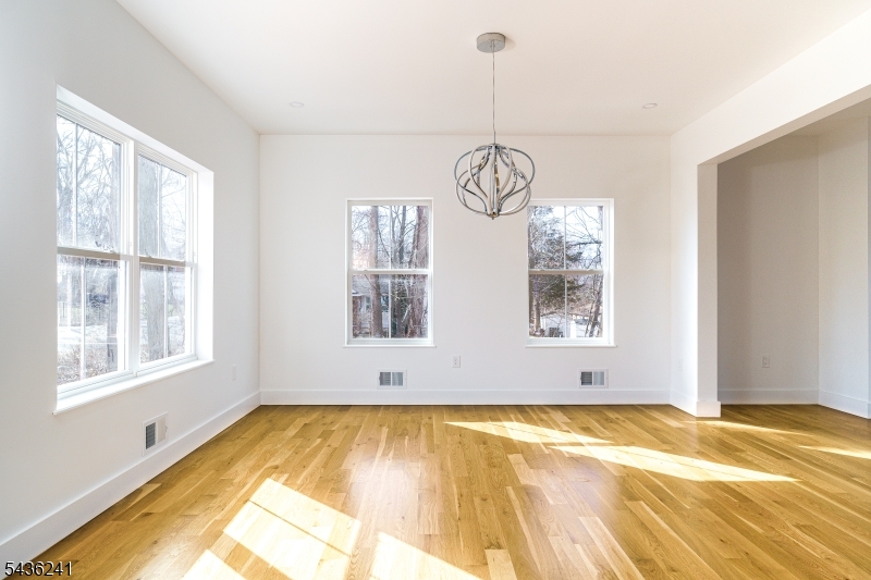 15 Walker Avenue Property Photo 10