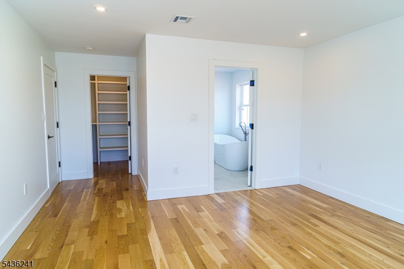 15 Walker Avenue Property Photo 29