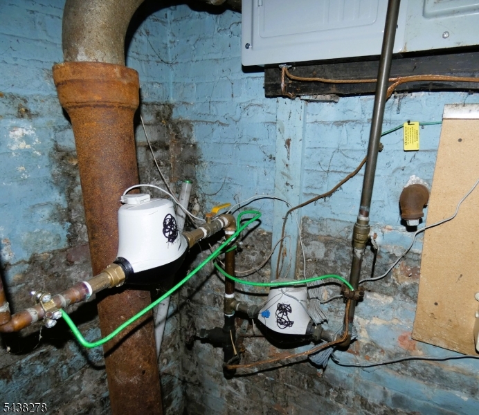 309 Washington St Property Photo 18
