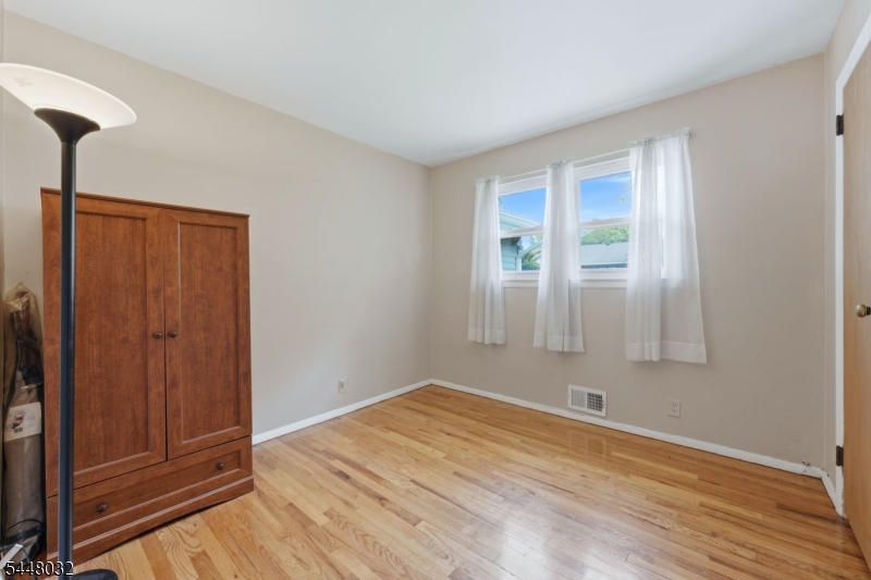 63 Stewart Ave Property Photo 23