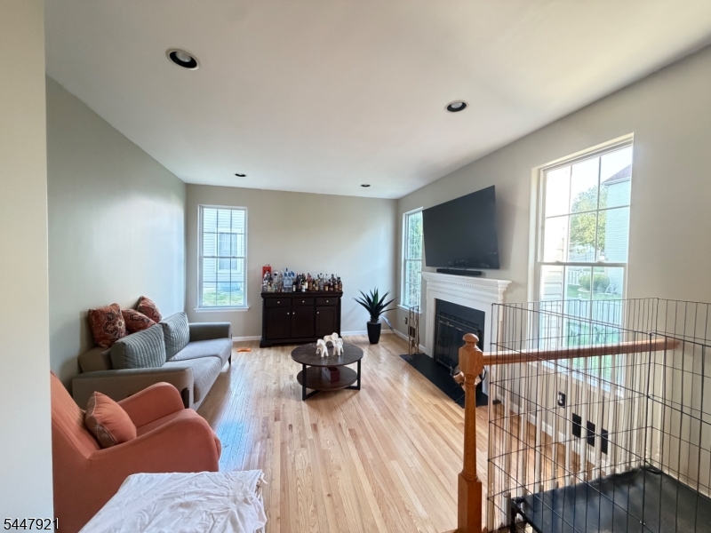 308 Stonehenge Dr Property Photo 8