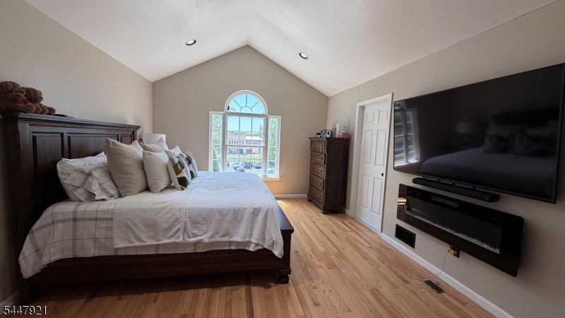 308 Stonehenge Dr Property Photo 16