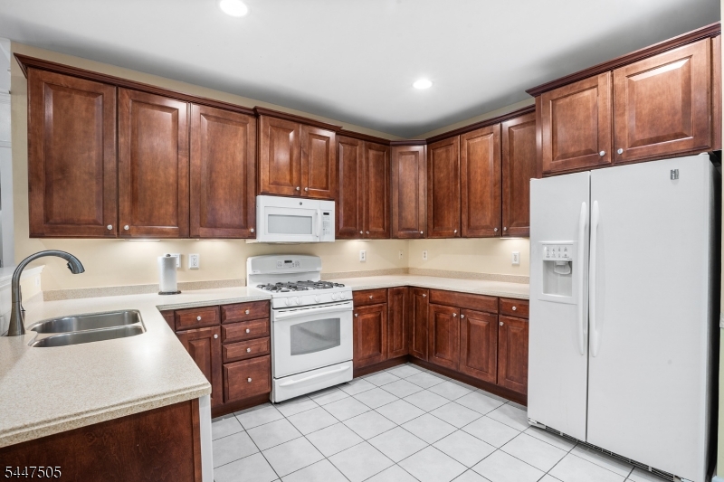 7104 Westover Way Property Photo 13