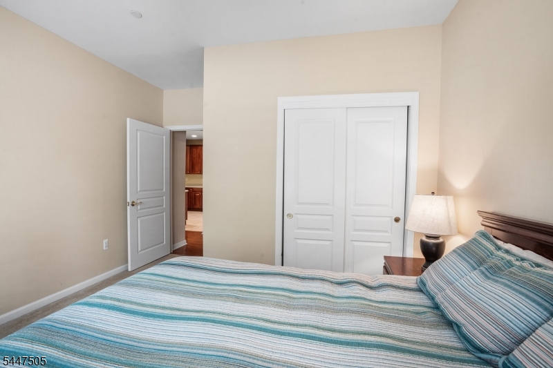 7104 Westover Way Property Photo 15