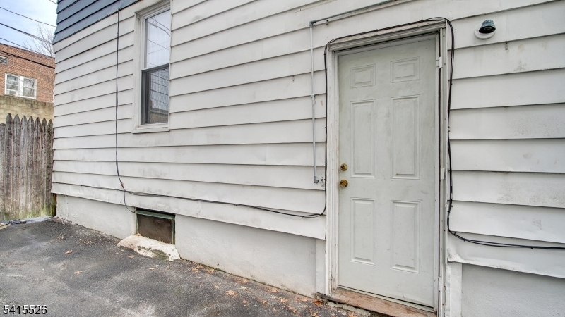 18 Mckay Ave Property Photo 22