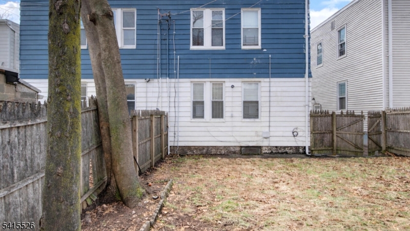 18 Mckay Ave Property Photo 24