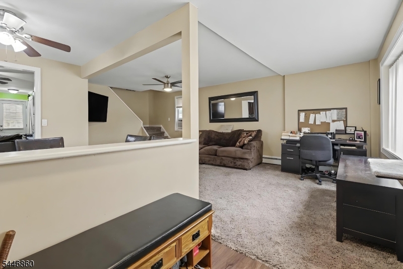 18 Tappen St Property Photo 5