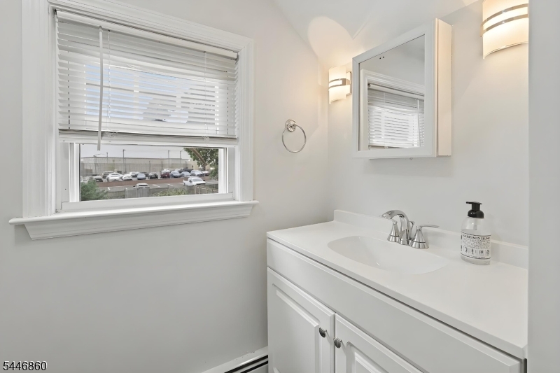 18 Tappen St Property Photo 26