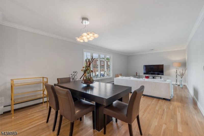 45 Grunwald St Property Photo 5