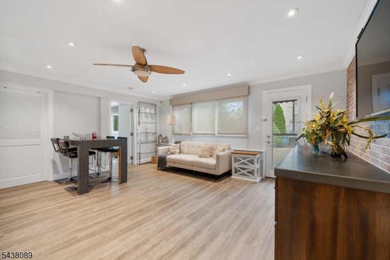 45 Grunwald St Property Photo 21