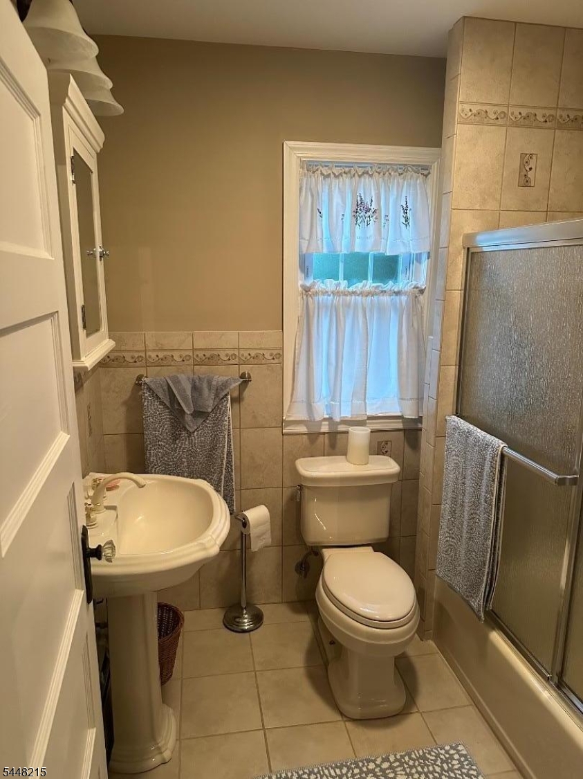 131 Union Ave Property Photo 6