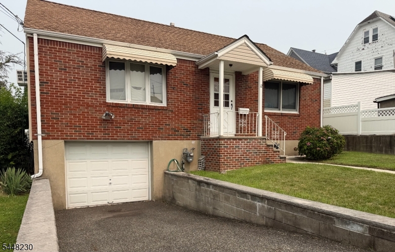 12 Pleasant Ave Property Photo 1