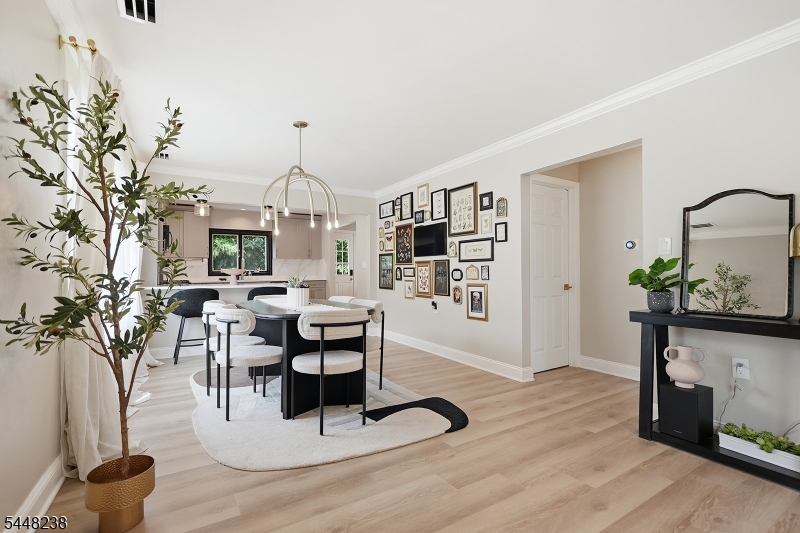 14 Big Piece Rd Property Photo 3