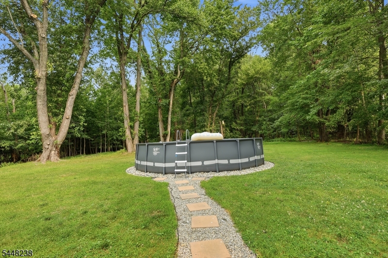 14 Big Piece Rd Property Photo 31