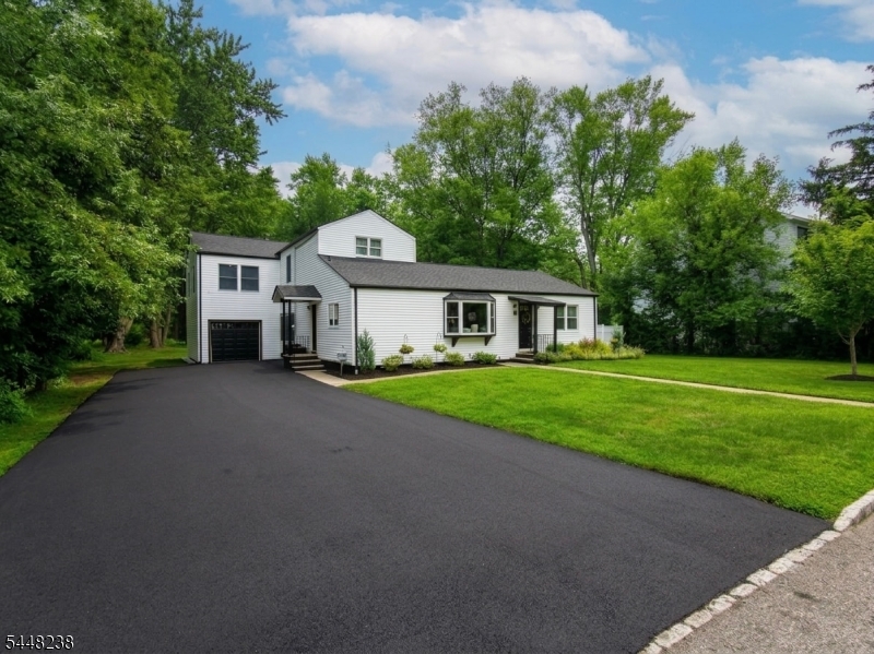 14 Big Piece Rd Property Photo 35
