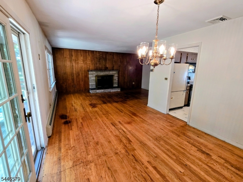 19 Dacotah Ave Property Photo 6