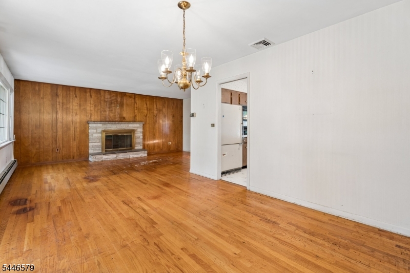 19 Dacotah Ave Property Photo 7