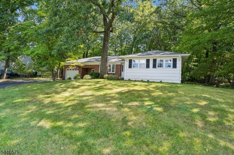19 Dacotah Ave Property Photo 28