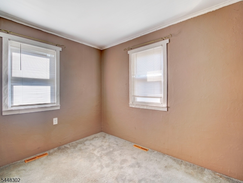 105 Lower Rd Property Photo 8