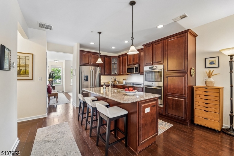 24 Pineview Dr Property Photo 8