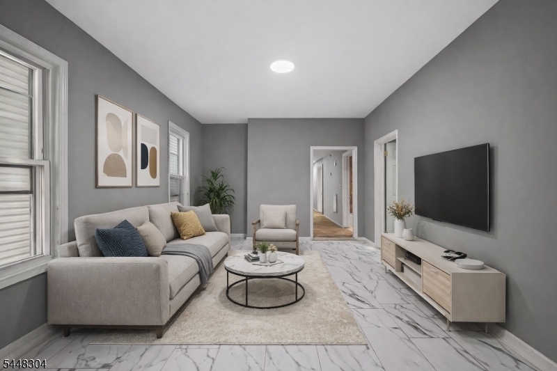 69 Graham Ave Property Photo 1