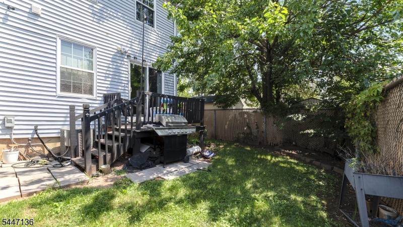 675 R Garden St 1 Property Photo 13