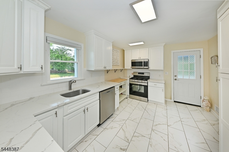4042173 Property Photo 13