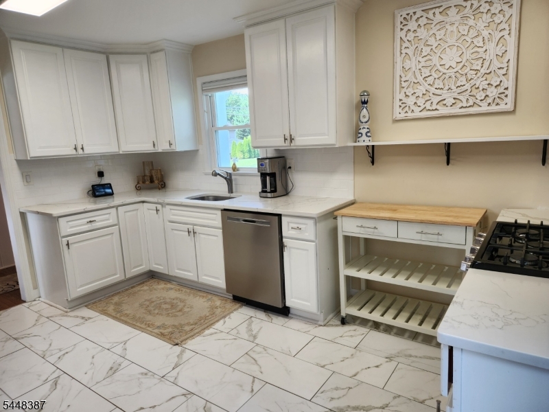 4042173 Property Photo 14