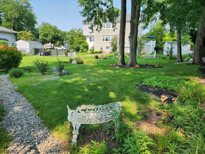 4042173 Property Photo 23