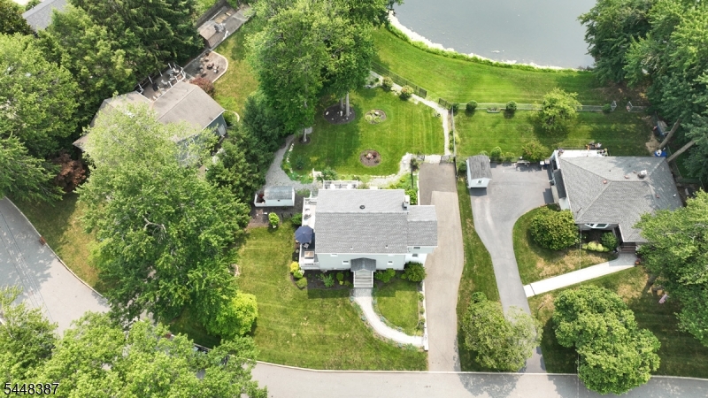 4042173 Property Photo 24