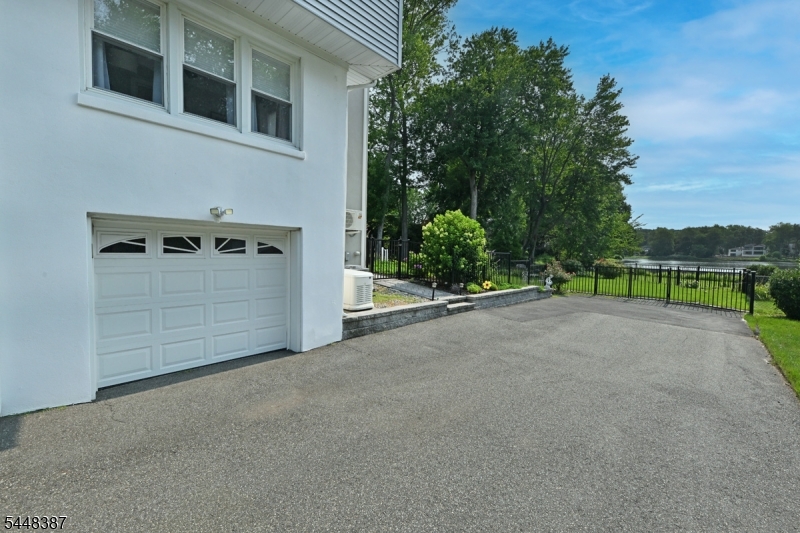 4042173 Property Photo 42
