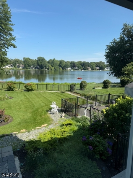 4042173 Property Photo 44