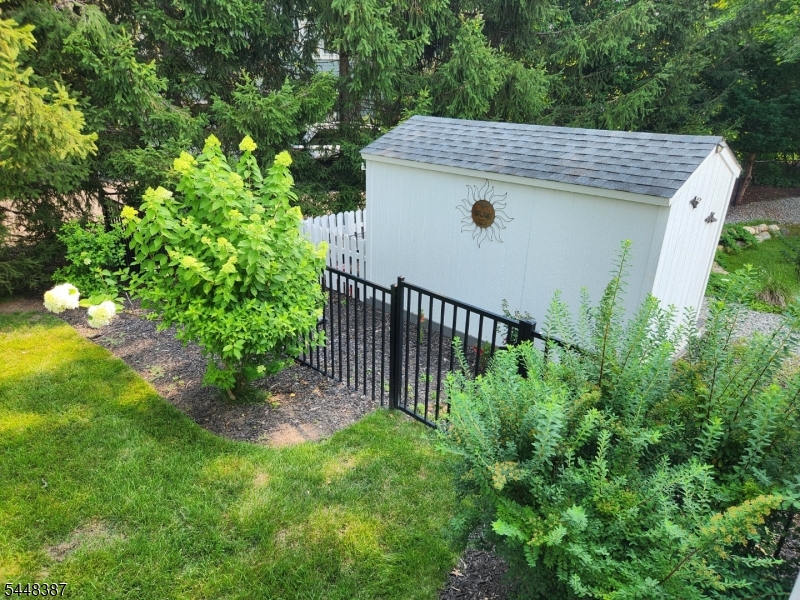 4042173 Property Photo 46