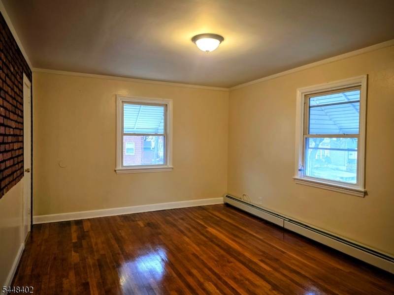 331 Union Ave Property Photo 5
