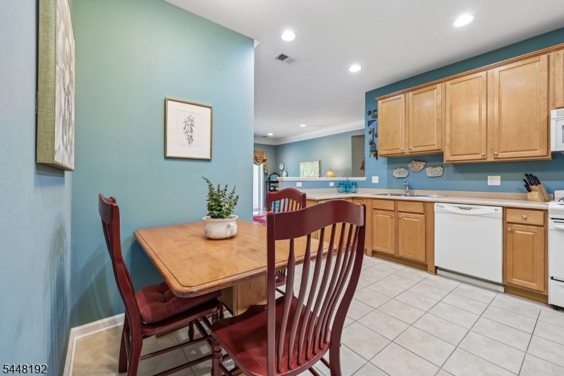 7111 Warrens Way Property Photo 13