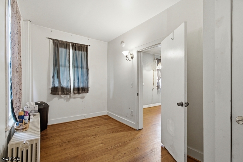 39 Broad St Property Photo 10