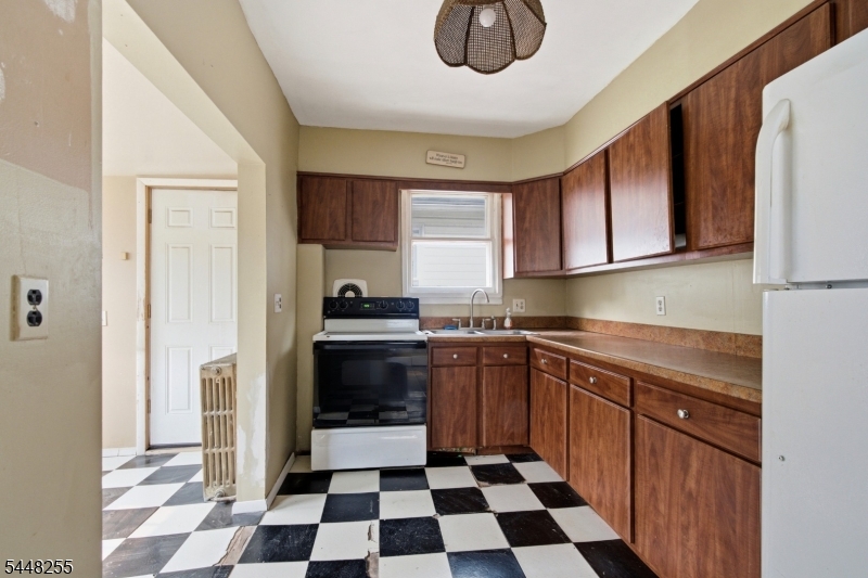 39 Broad St Property Photo 17