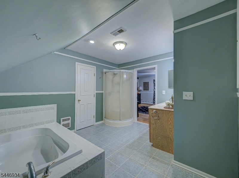 319 Marion Pl Property Photo 24