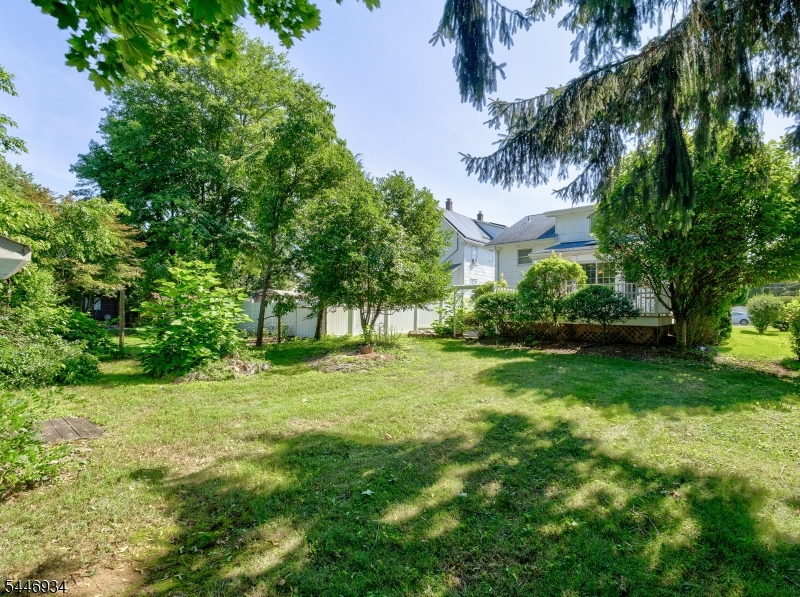 319 Marion Pl Property Photo 26