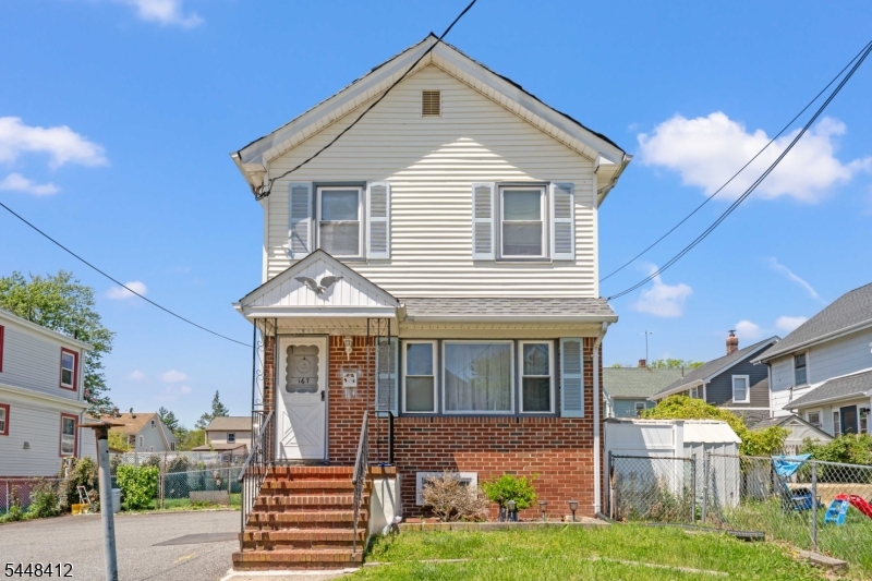 167 Manning Ave Property Photo 1